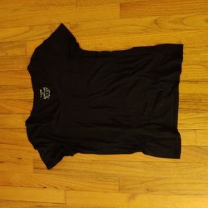 Black essential tee
